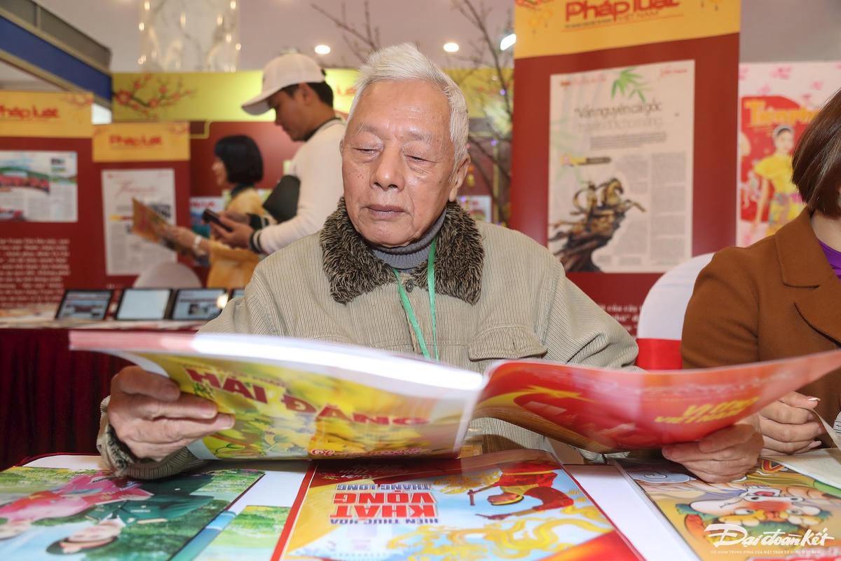 W_bao_xuan-le-khanh24.jpg
