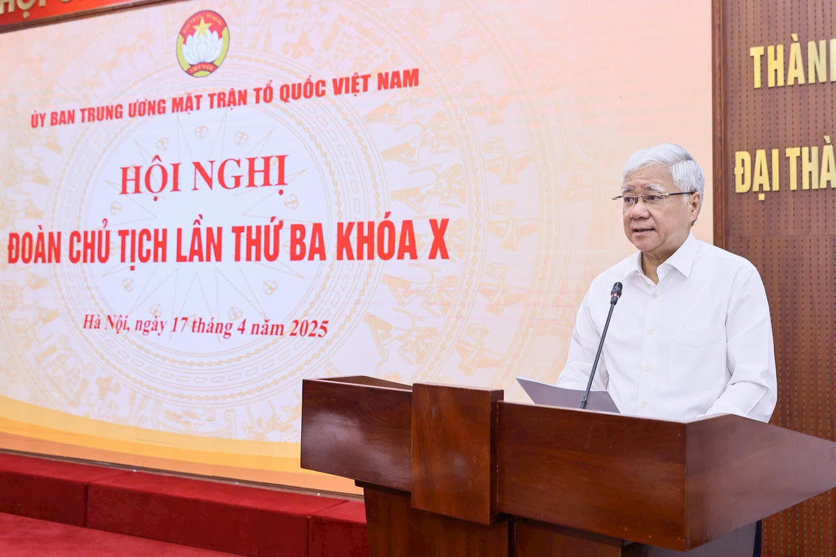 Chủ tịch Đỗ Văn Chiến phát biểu khai mạc Hội nghị. Ảnh: Quang Vinh