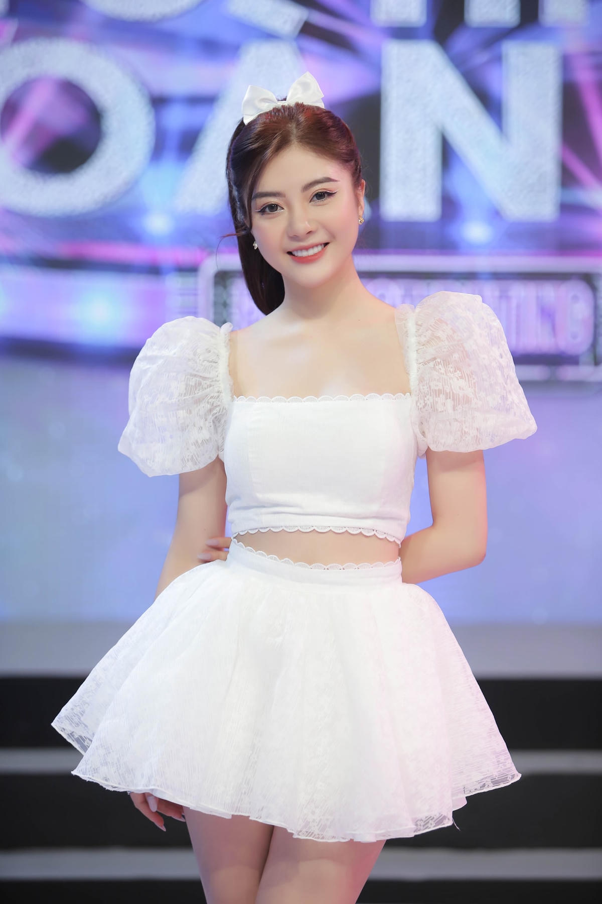 Trang banana vô cùng xinh đẹp trong bộ váy trắng tinh khôi. Ảnh: Perfect Universe.  