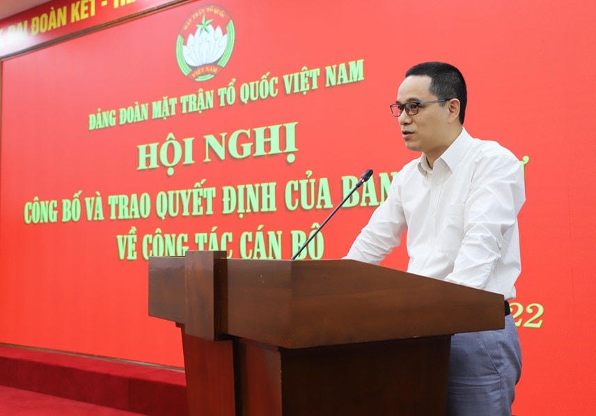Ông Tạ Minh Tuấn, Trợ lý ông Đỗ Văn Chiến, Bí thư Trung ương Đảng, Chủ tịch Ủy ban Trung ương Mặt trận Tổ quốc Việt Nam được bổ nhiệm chức vụ mới.