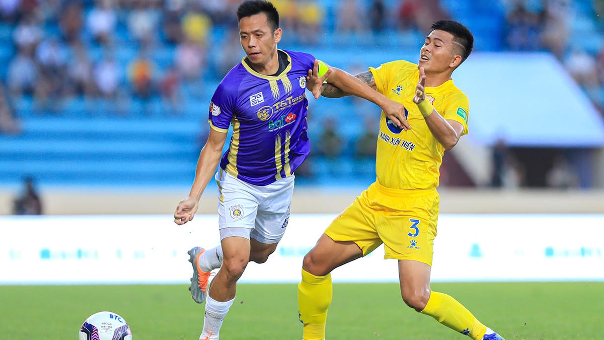 Các đội bóng đang chuẩn bị cho ngày V.League trở lại.