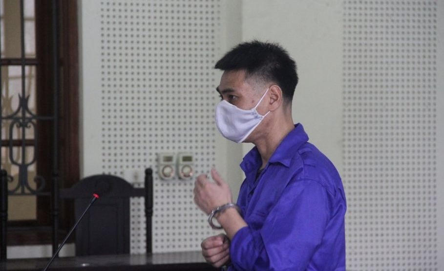 Bị cáo Trần Anh Tài tại cơ quan chức năng.