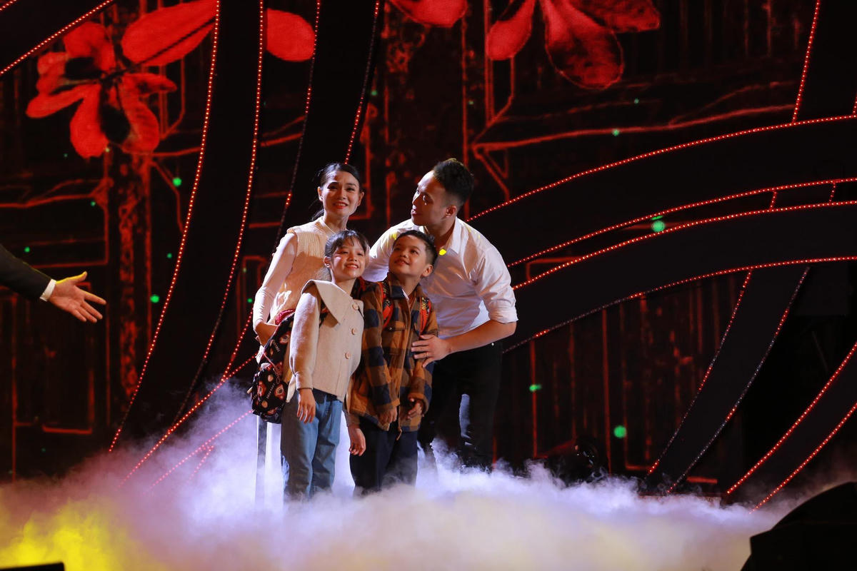 Lắng đọng cảm xúc đêm nghệ thuật “Ơn nghĩa sinh thành 2023”