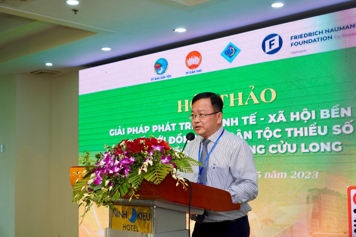 Ông Nguyễn Trung Nhân phát biểu tại hội thảo.