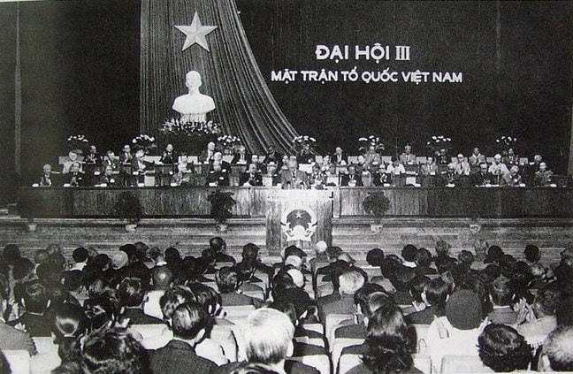 Đại hội đại biểu toàn quốc Mặt trận Tổ quốc Việt Nam lần thứ III họp từ ngày 2 đến 4/11/1988 tại Hội trường Ba Đình, thủ đô Hà Nội 