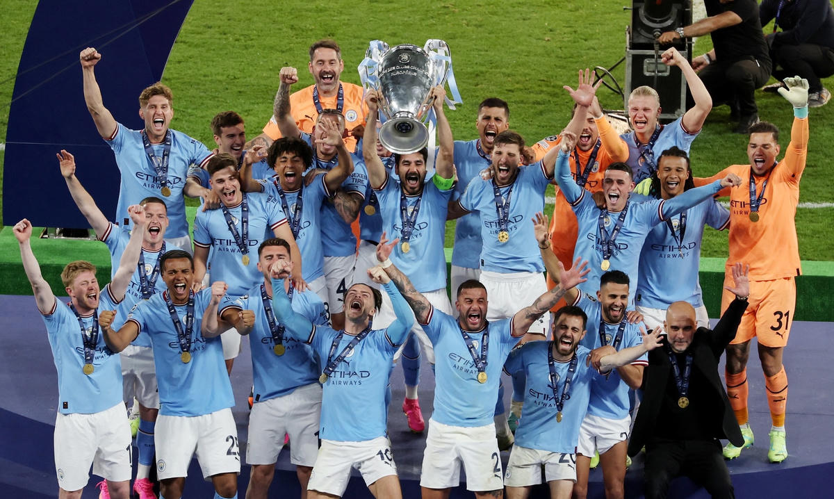 Man City hoàn tất "cú ăn ba" lịch sử sau chiến thắng trước Inter. Ảnh: Reuters.