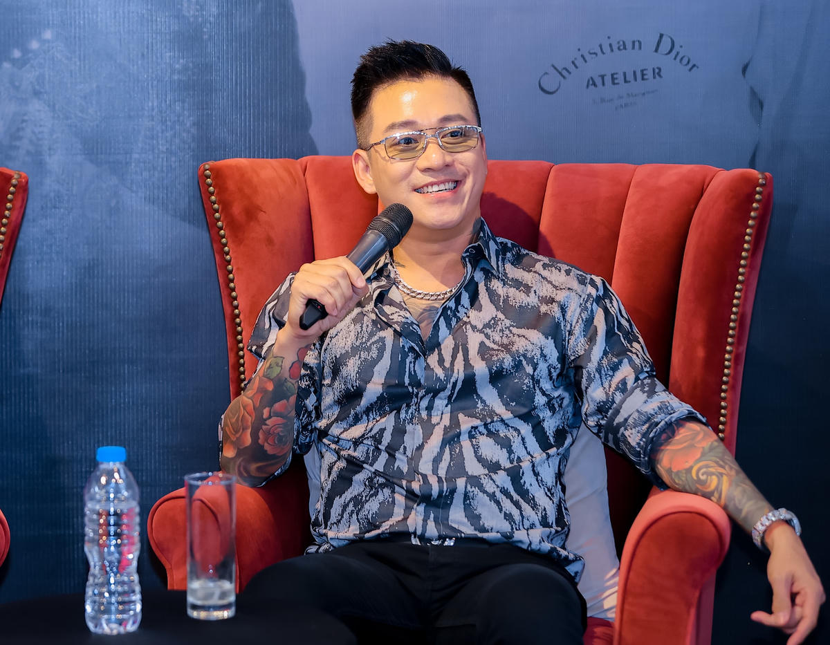 Tuấn Hưng cho biết có thể show này sẽ lỗ, nhưng anh vẫn tổ chức hoành tráng.