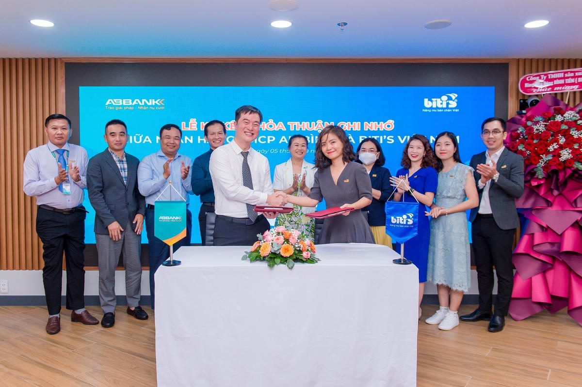 ABBANK và Biti’s hợp tác chia sẻ cơ hội kinh doanh và hợp lực kiến tạo trải nghiệm khách hàng hạnh phúc 