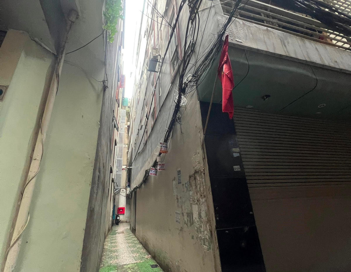 Lối vào chung cư.