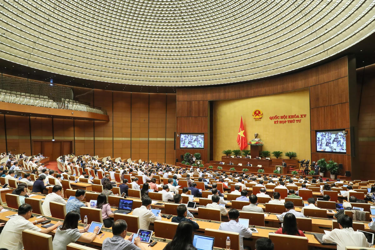 Quang cảnh phiên họp Quốc hội ngày 25/10. Ảnh: Quang Vinh.
