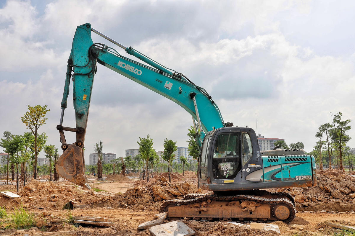 Tại công viên các hạng mục được cải tạo bao gồm tường rào, hệ thống kè, cổng và các hệ thống hạ tầng kỹ thuật khác. 