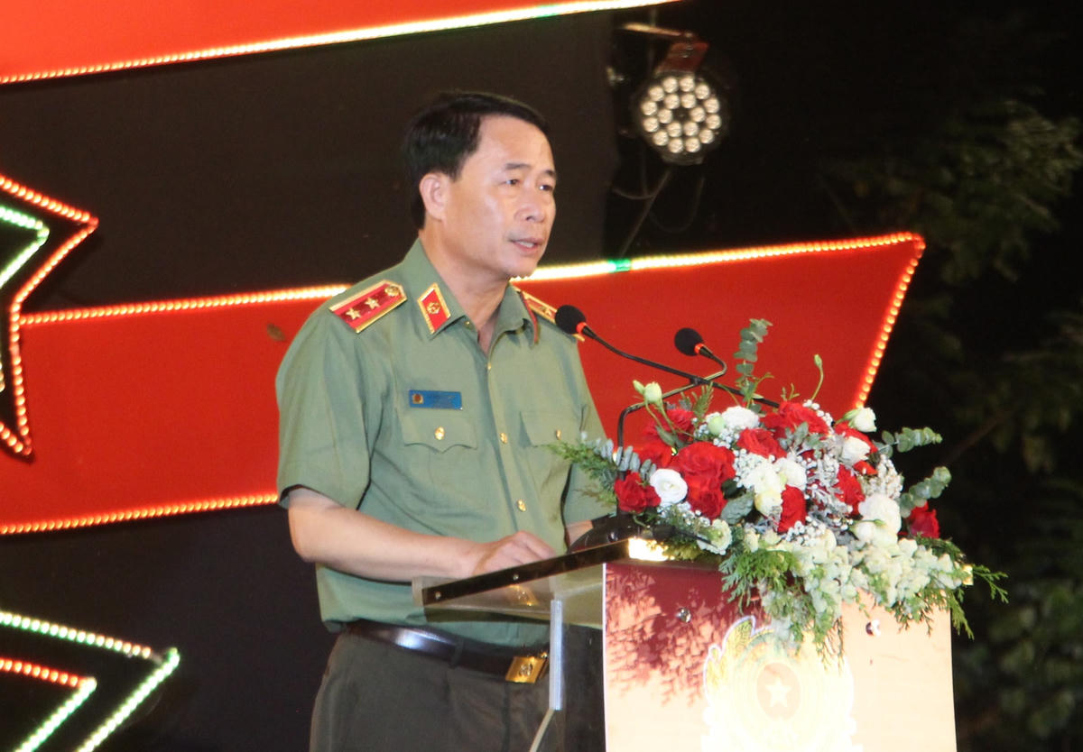 Trung tướng Lê Quốc Hùng, Thứ trưởng Bộ Công an phát biểu khai mạc chương trình.