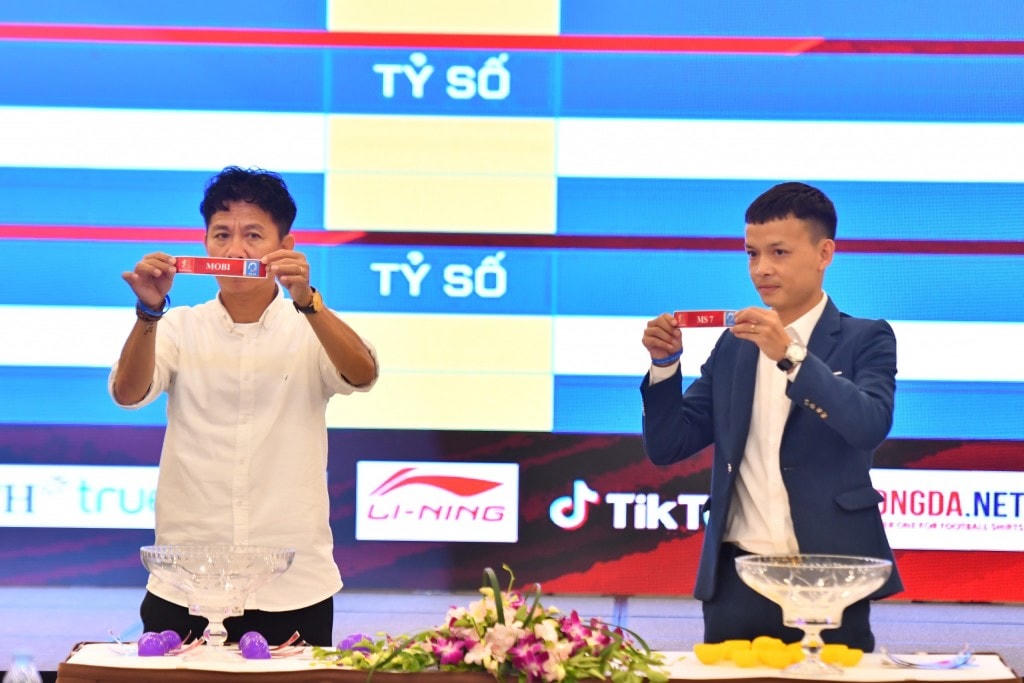 Bốc thăm lịch thi đấu. 