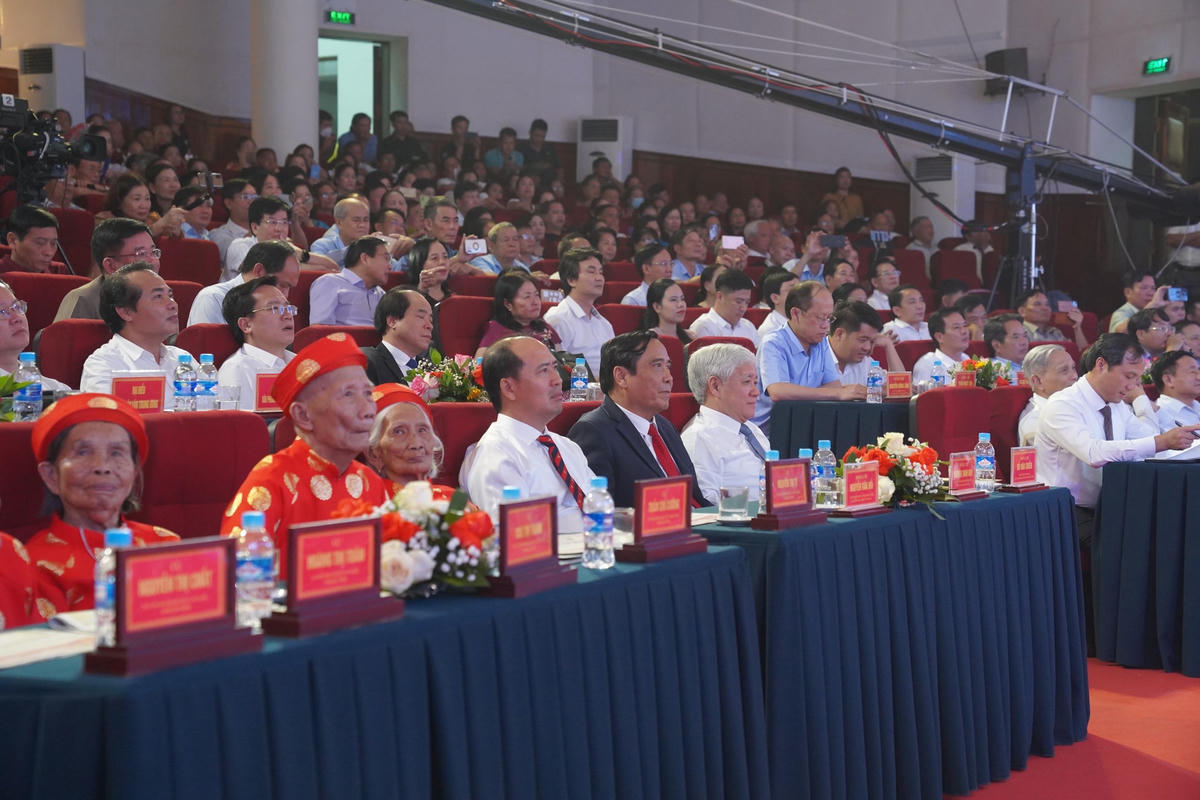 Bí thư Trung ương Đảng, Chủ tịch UBTƯ MTTQ Việt Nam Đỗ Văn Chiến tham dự Lễ phát động.