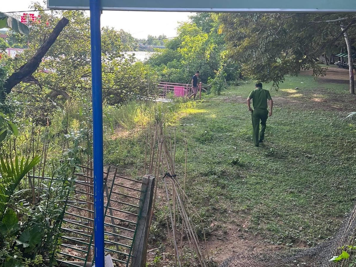 Nơi phát hiện thi thể ông Ph. tại cồn sông Tam Kỳ.