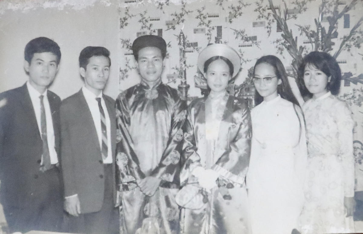 Ảnh đám cưới của Trần Quang Long và Tôn Nữ Quỳnh Như ngày 5/8/1967.