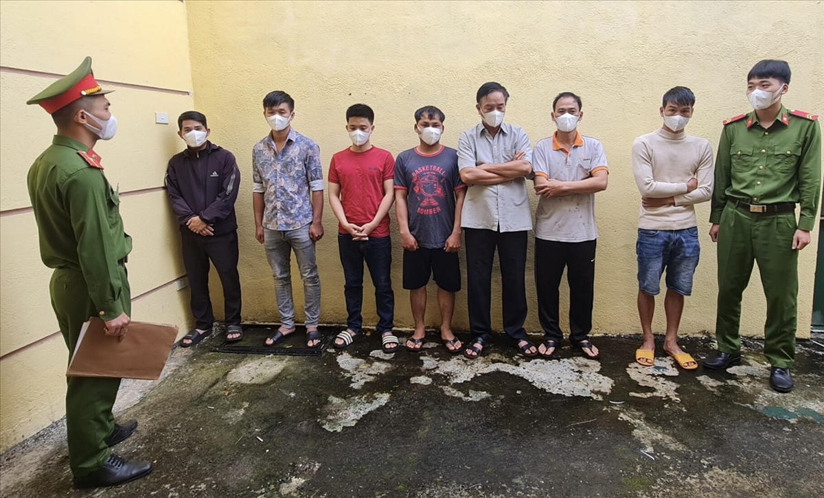 Các đối tượng bị bắt giữ. Ảnh: Cồng TTĐT Bộ Công an.