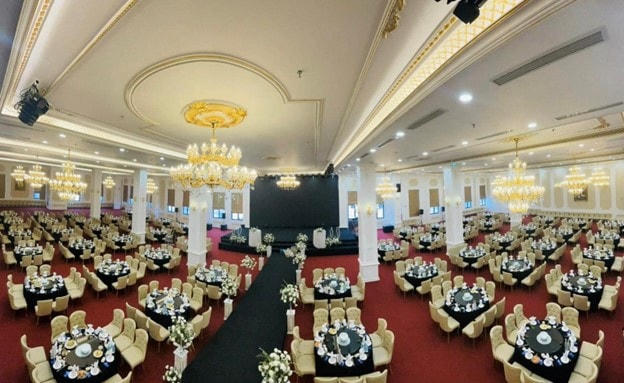 Không gian tiệc sang trọng, tinh tế.