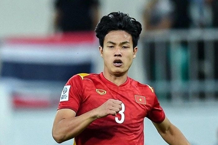 Duy Cương chưa đáp ứng được yêu cầu chuyên môn của HLV Park. Ảnh: AFC.