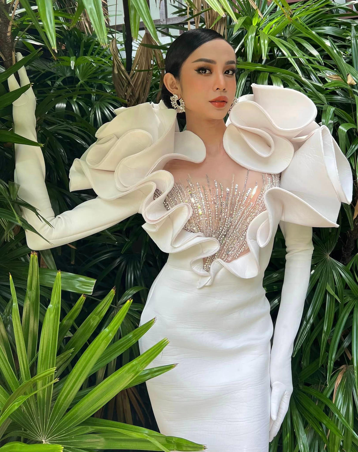Lương Mỹ Kỳ xuất sắc giành danh hiệu Á hậu 1 Miss International Queen Vietnam 2020.
