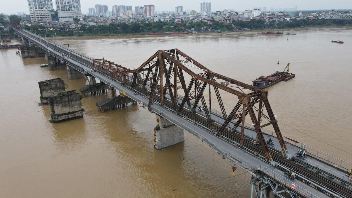 Cầu Long Biên hiện nay. Ảnh: Lê Khánh.  