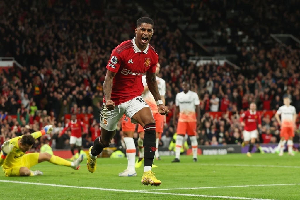 Rashford ăn mừng sau khi ghi bàn (Ảnh: Getty).