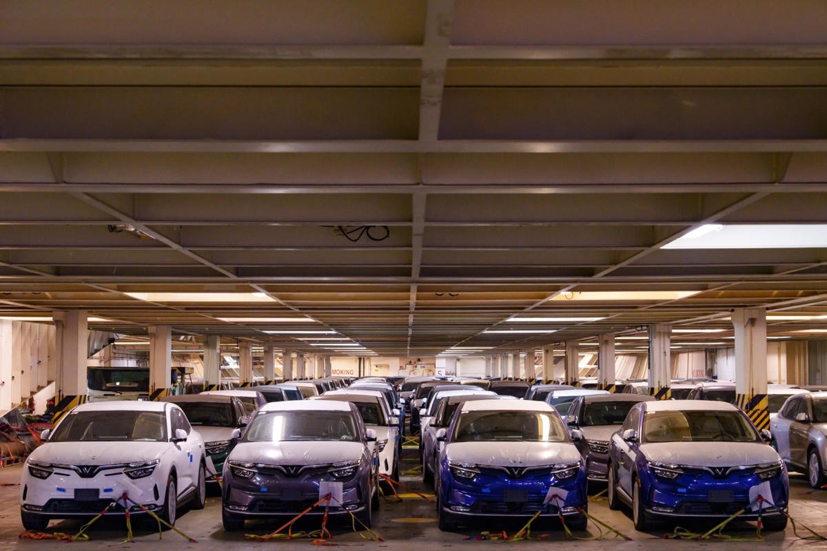 VinFast xuất khẩu 1.879 xe VF8 tiếp theo tới Bắc Mỹ