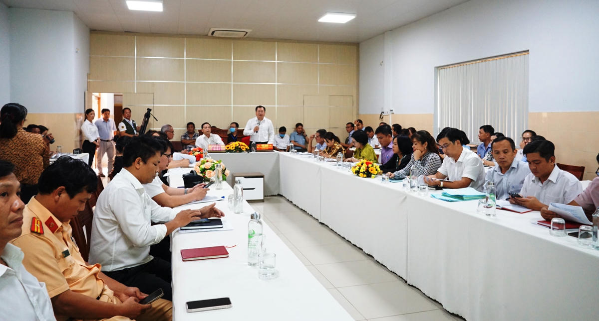 Quang cảnh buổi họp báo. Ảnh: Mạnh Thìn.