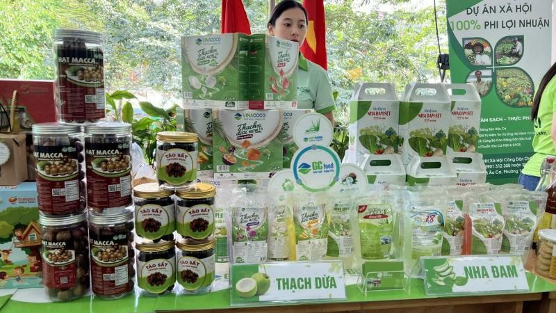 Cần có những giải pháp tạo điều kiện để các sản phẩm sạch, minh bạch có cơ hội tiếp cận thị trường.