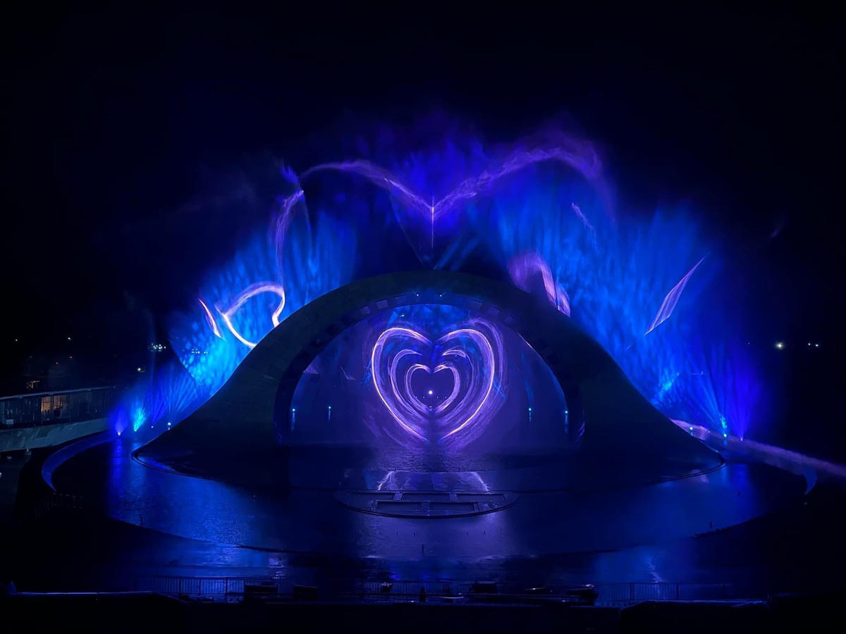 Show diễn Kiss The Stars sẵn sàng ra mắt vào tháng 12 này.