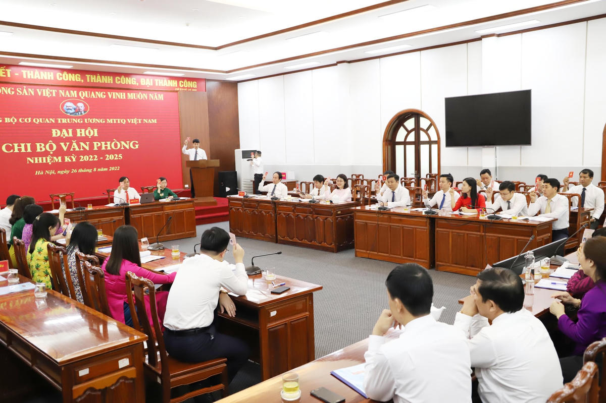 Quang cảnh Đại hội Văn phòng Ủy ban Trung ương MTTQ Việt Nam. 