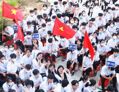 Lễ Khai giảng năm học mới tại Trường THCS - THPT Đặng Chí Thanh.