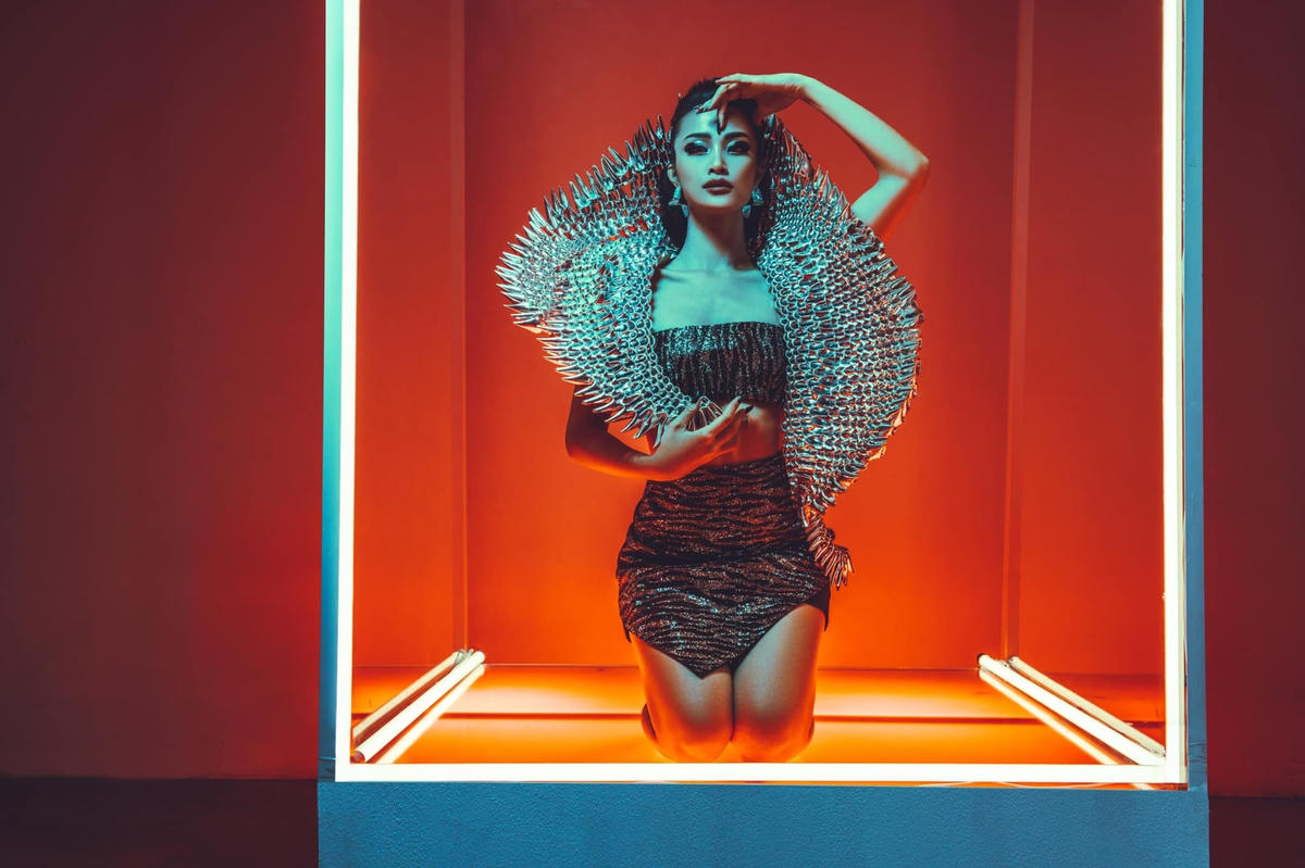 Người hâm mộ đòi "quay lưng" sau tâm thư gửi fan của giọng ca "Bối Rối".