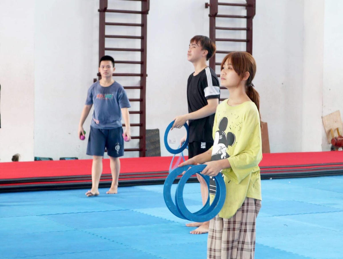 Tuy tập luyện vất vả nhưng những học sinh đang theo học tại Trường Xiếc chưa bao giờ than vãn vì sự lựa chọn của mình.