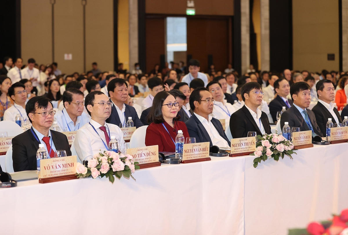 Các đại biểu tham dự Hội nghị.