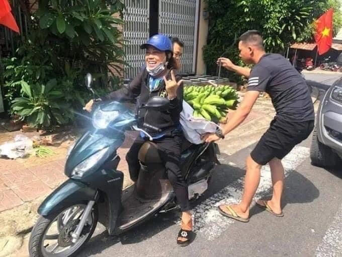 Cuộc sống bình yên của "Họa mi núi rừng" khiến nhiều khán giả bất ngờ. Ảnh: FBNV. 