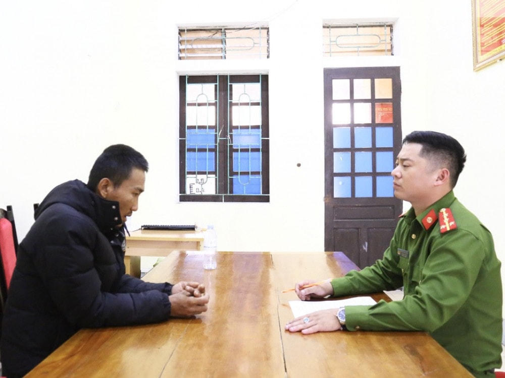 Đối tượng Thái Duy Tôn tại cơ quan công an.