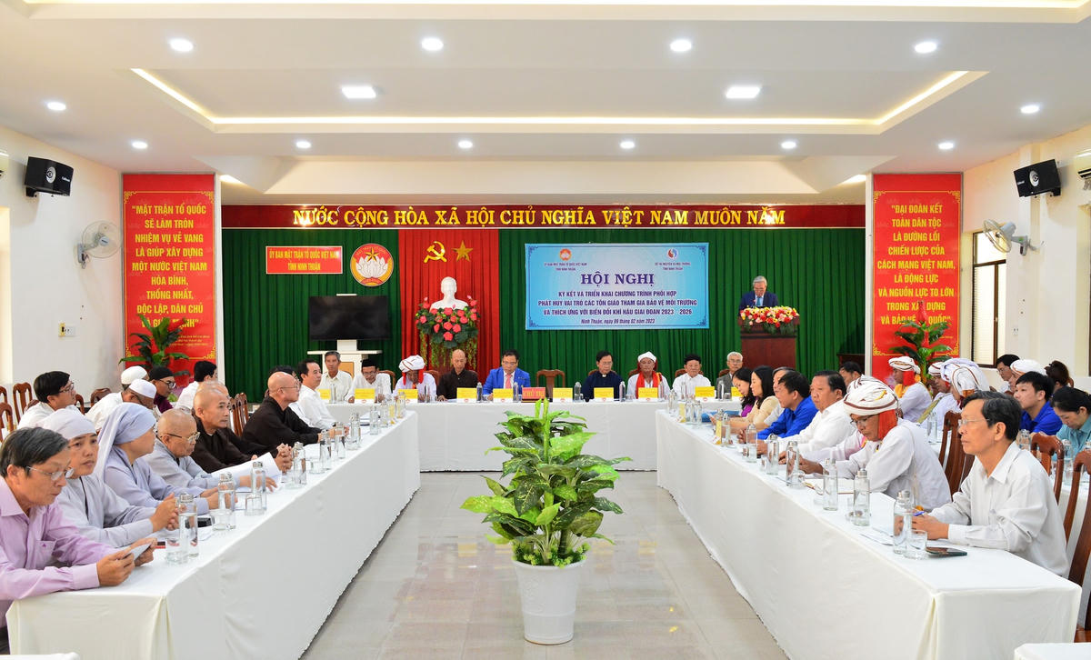 Quang cảnh hội nghị.