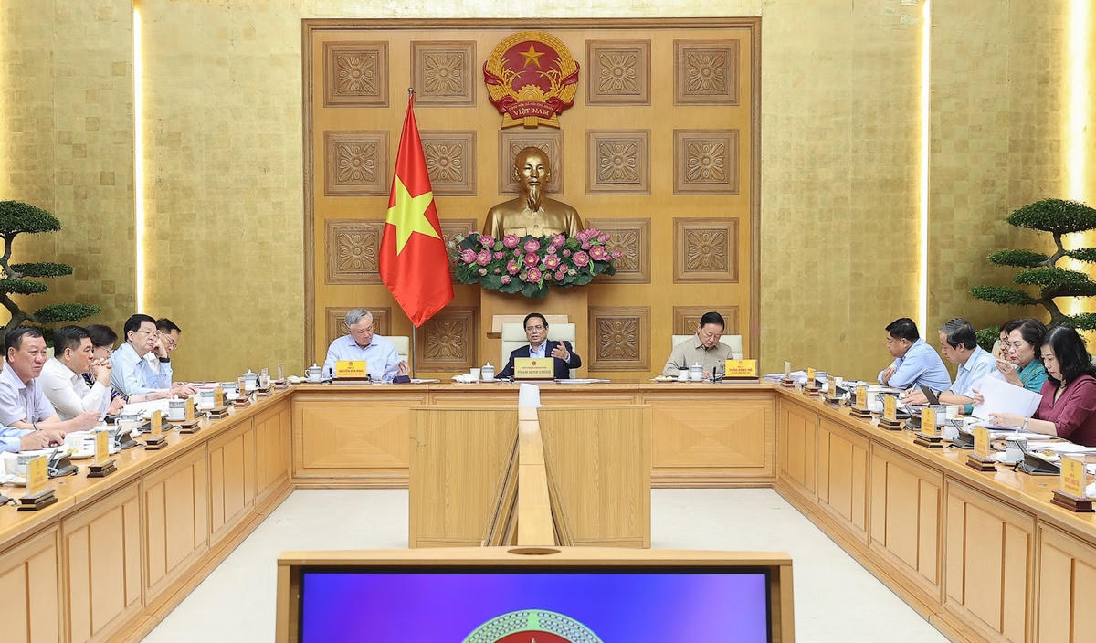 Chính phủ sẽ họp hằng tuần đến khi chính quyền địa phương 2 cấp vận hành thông suốt, trơn tru, toàn diện- Ảnh 2. Chính phủ sẽ họp hằng tuần đến khi chính quyền địa phương 2 cấp vận hành thông suốt, trơn tru, toàn diện- Ảnh 2.