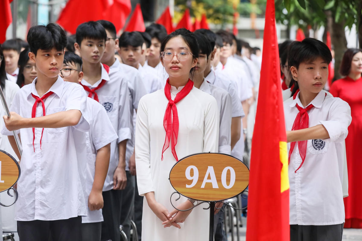 Ngày 5/9, hơn 22 triệu học sinh cả nước tưng bừng bước vào năm học mới. Ảnh: Quang Vinh.
