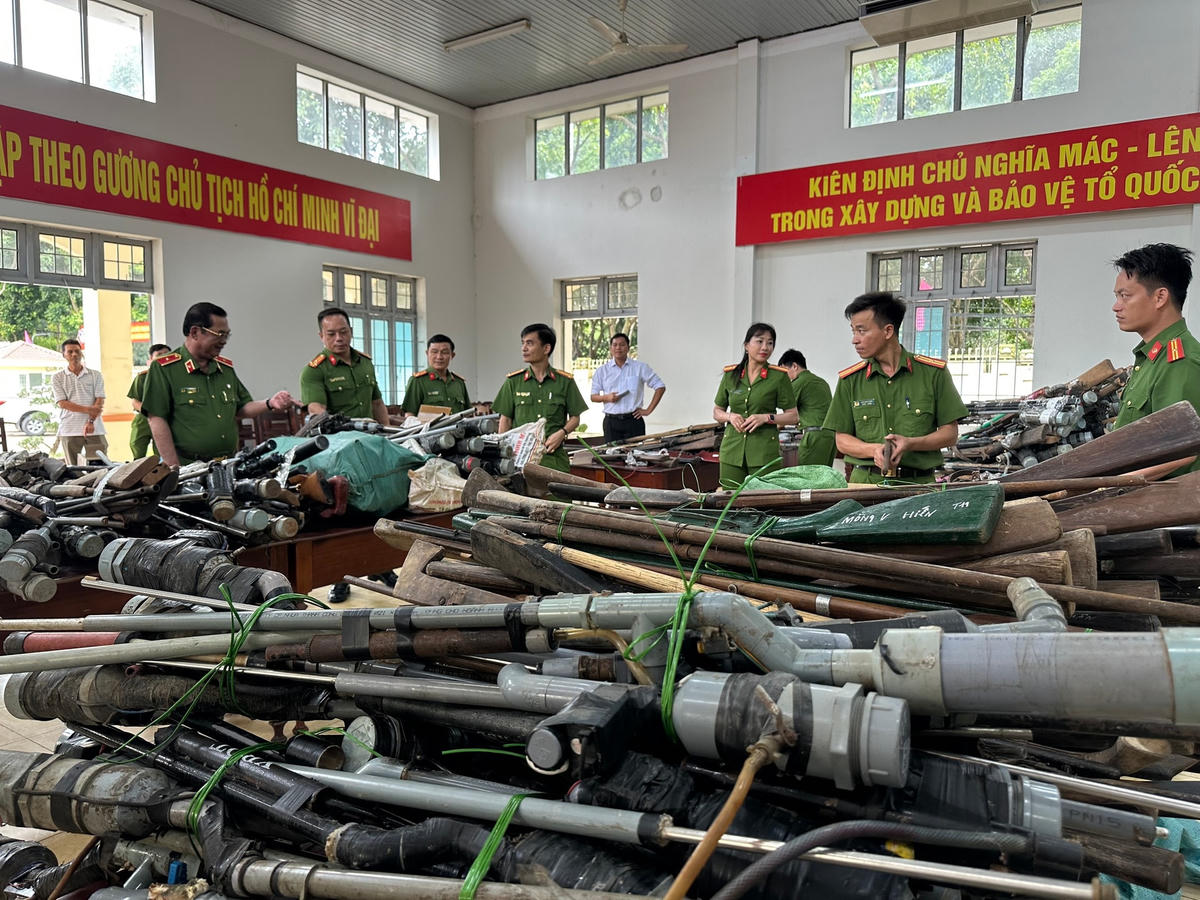 Số vũ khí người dân tự nguyện giao nộp.