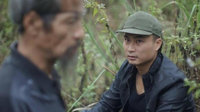 Hoàng "Mặt sắt" trong "Người phán xử" là vai diễn đưa Duy Hưng "chạm ngõ" truyền hình. 