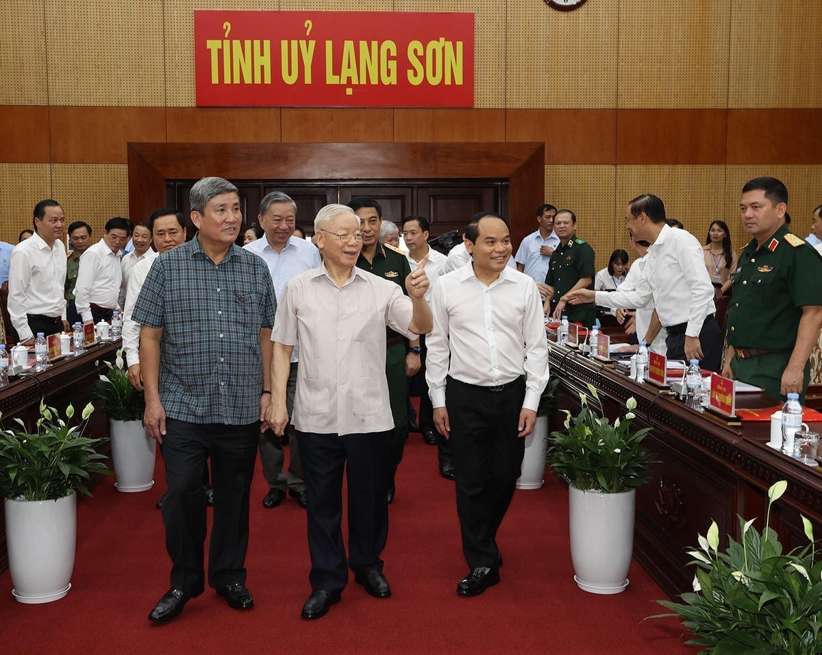 Tổng Bí thư Nguyễn Phú Trọng đến làm việc với Ban Thường vụ và lãnh đạo chủ chốt tỉnh Lạng Sơn. Ảnh: Trí Dũng - TTXVN.
