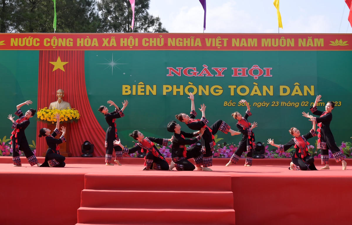 Quảng Ninh: Nhân dân xã Bắc Sơn vui đón 'Tết Biên phòng'