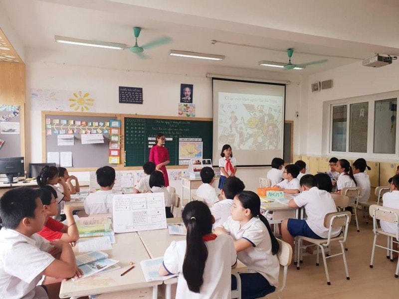 Một tiết dạy và học môn Lịch sử của cô và trò TP Hà Nội.