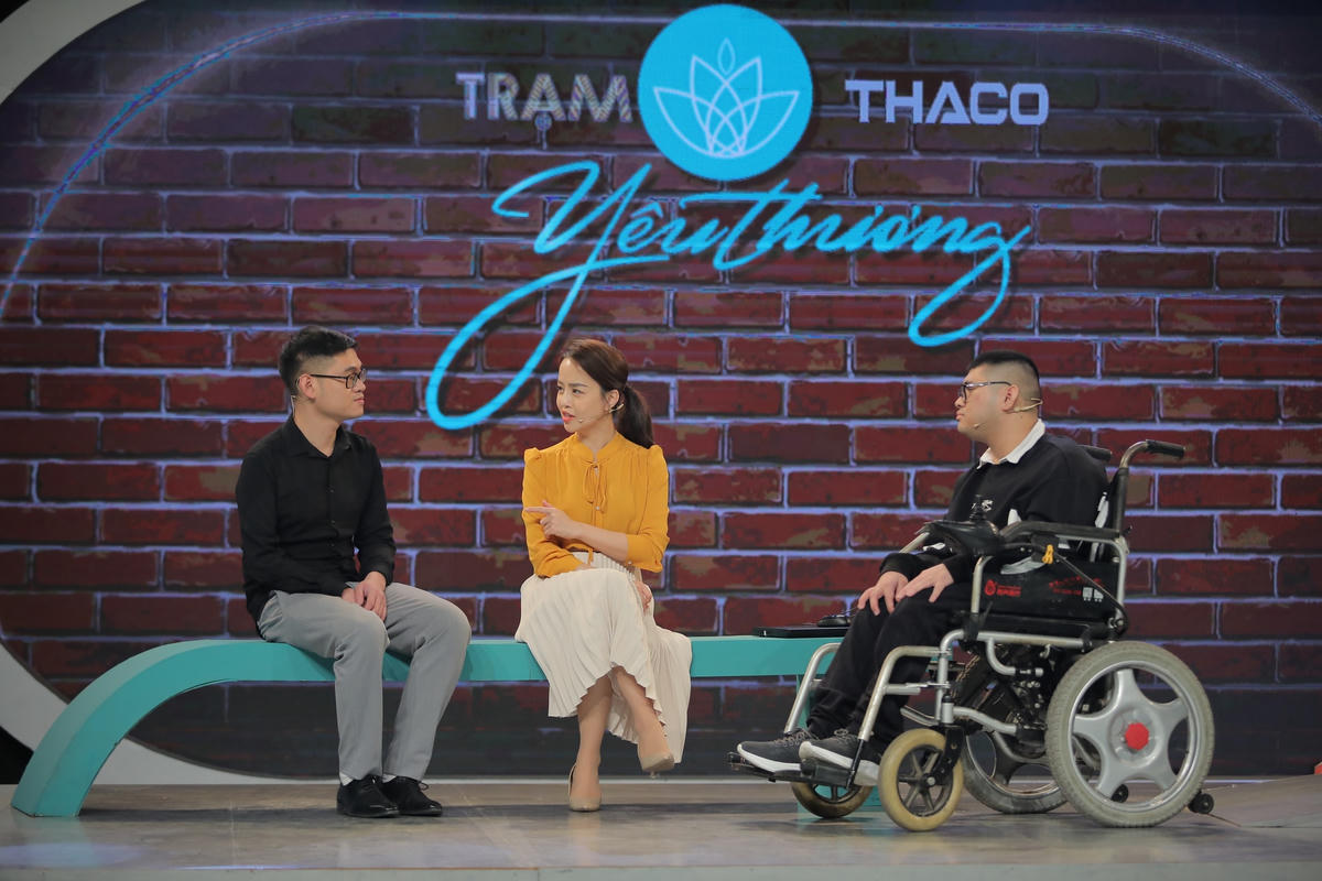 Hành trình vượt khó của 2 anh em khiếm khuyết khiến khán giả "Trạm yêu thương" vô cùng cảm động. 