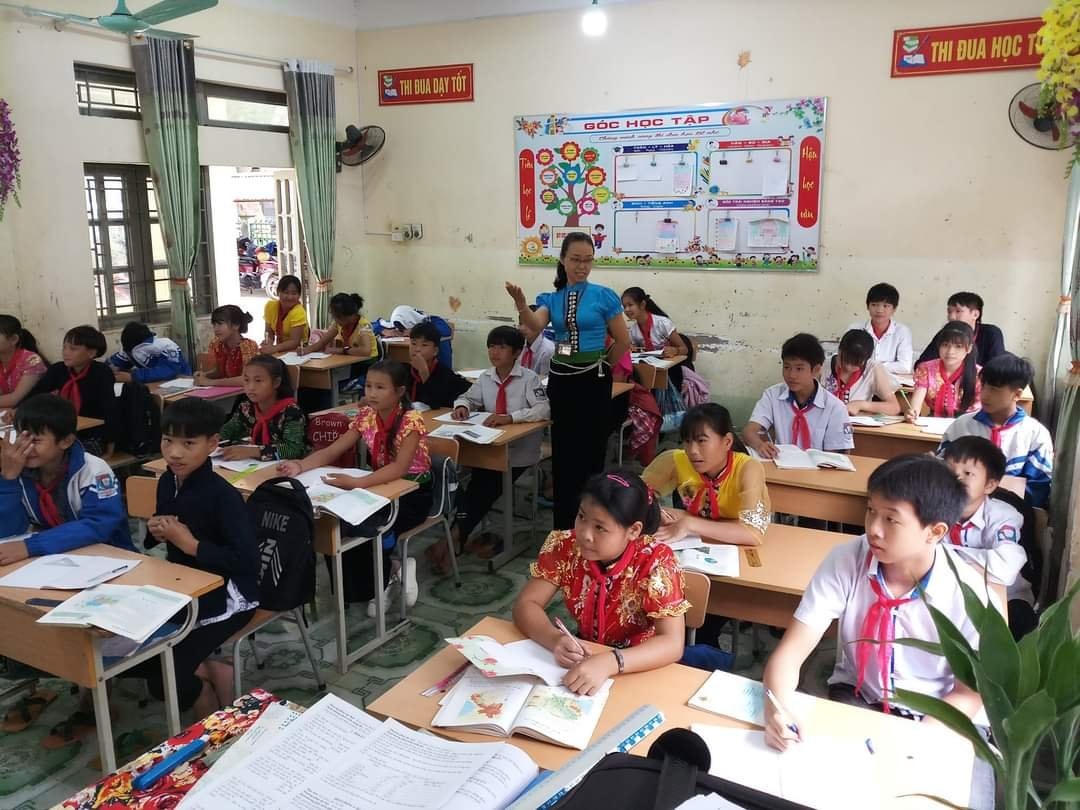 Số học sinh được học tiếng DTTS chiếm khoảng 3,9% tổng số học sinh DTTS ở cấp học phổ thông.