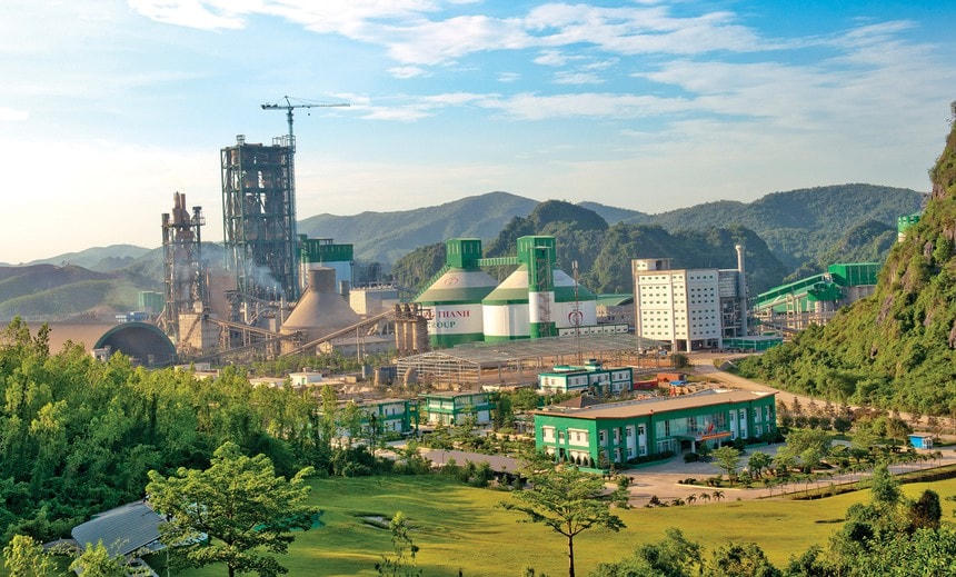 UBND tỉnh Thanh Hóa xử phạt 210 triệu đồng, đồng thời yêu cầu Công ty Công Thanh khôi phục lại hiện trạng ban đầu của khu vực biển.