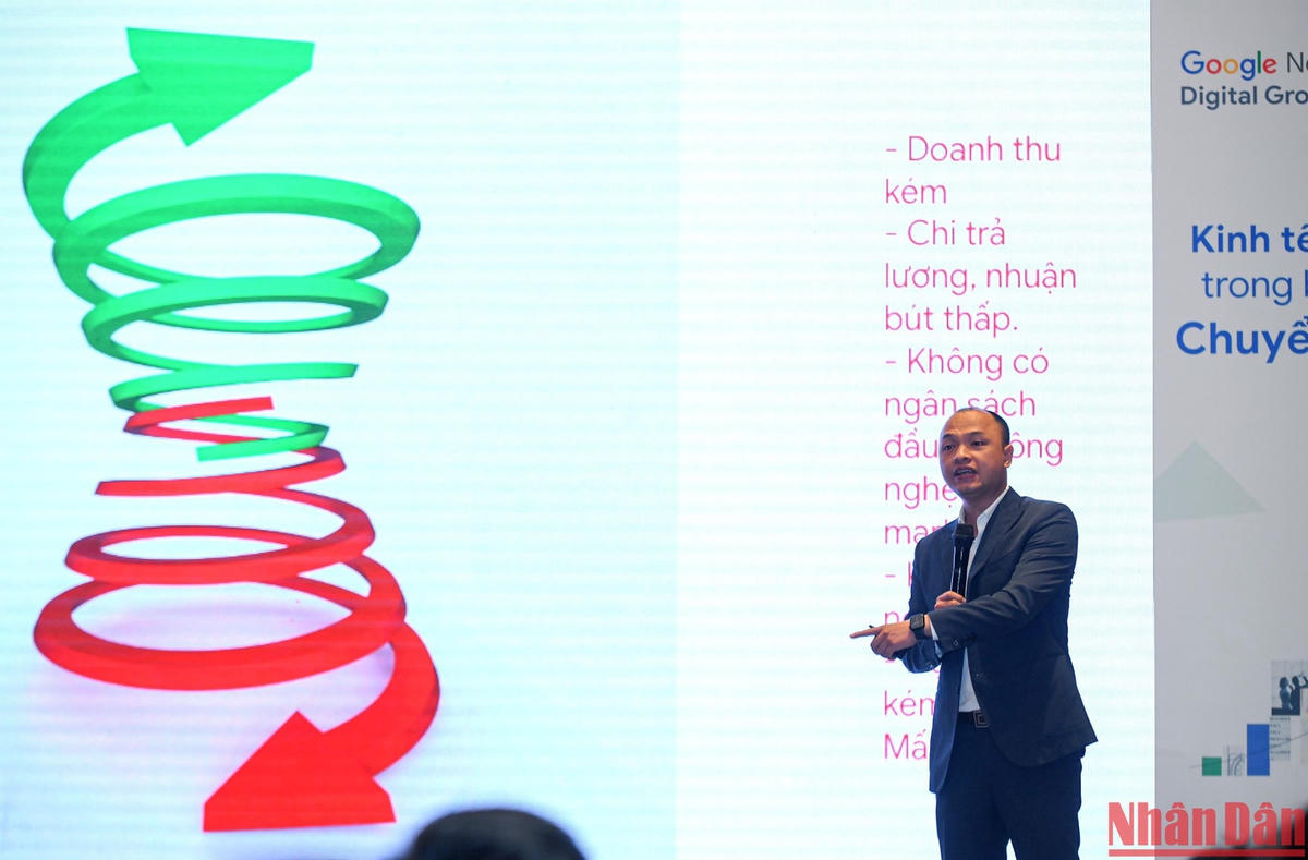 Ông Káp Thành Long, Phó Tổng Biên tập Tạp chí Tri thức trực tuyến, chuyên gia báo chí chia sẻ về các biện pháp tối ưu doanh thu từ quảng cáo.