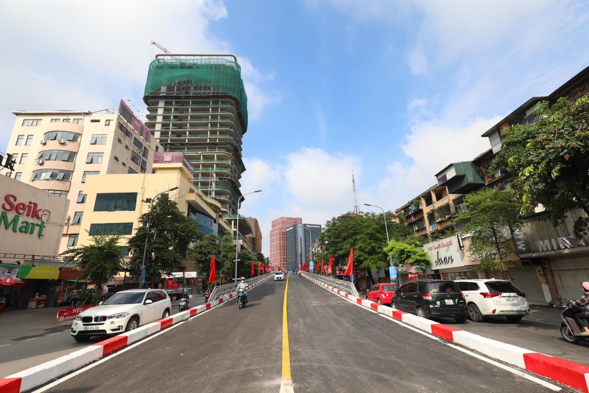 Hà Nội: Thông xe cầu vượt chữ C sau nhiều lần chậm tiến độ